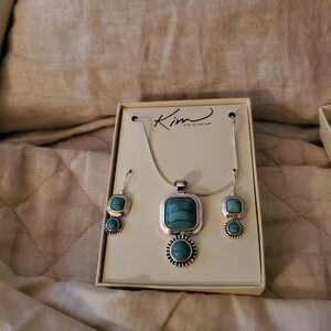 Kim Rogers Turquise Necklace and Earring Set